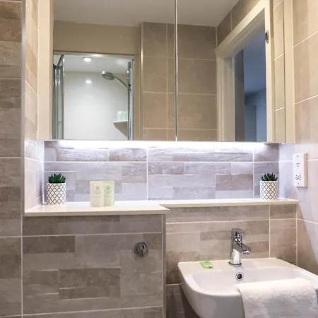 Altido Affordable Hotel 3*